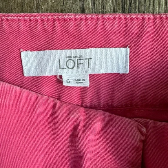 LOFT High Waist Pink Shorts with Nautical Flair the Riviera - Picture 2 of 11